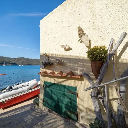Apartment Agave Direclty On The - Goelba *